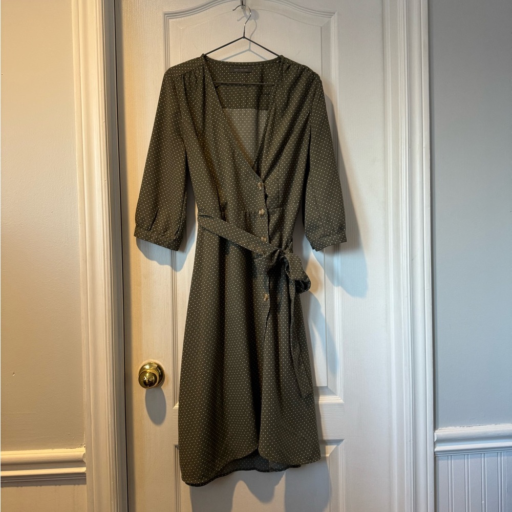 Chic Olive Midi Dress with Belt
